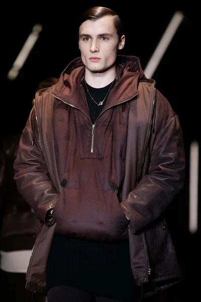 Look 87